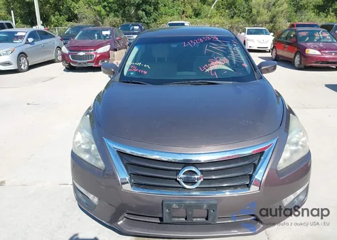 2015 Nissan Altima 2.5 S z USA, uszkodzony, nr VIN 1N4AL3AP3FC142588
